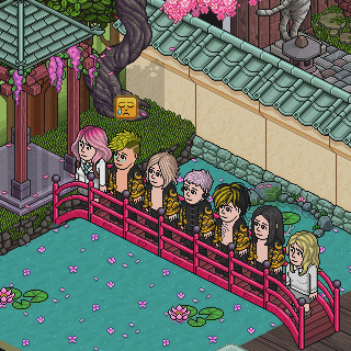 Photo by Aka