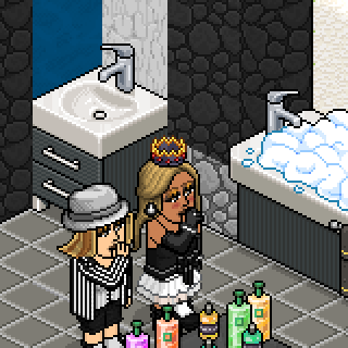 Photo by belaisaa_