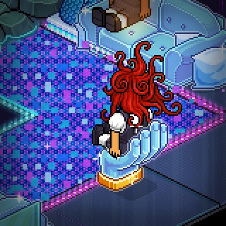 Photo by ElisaHabbo